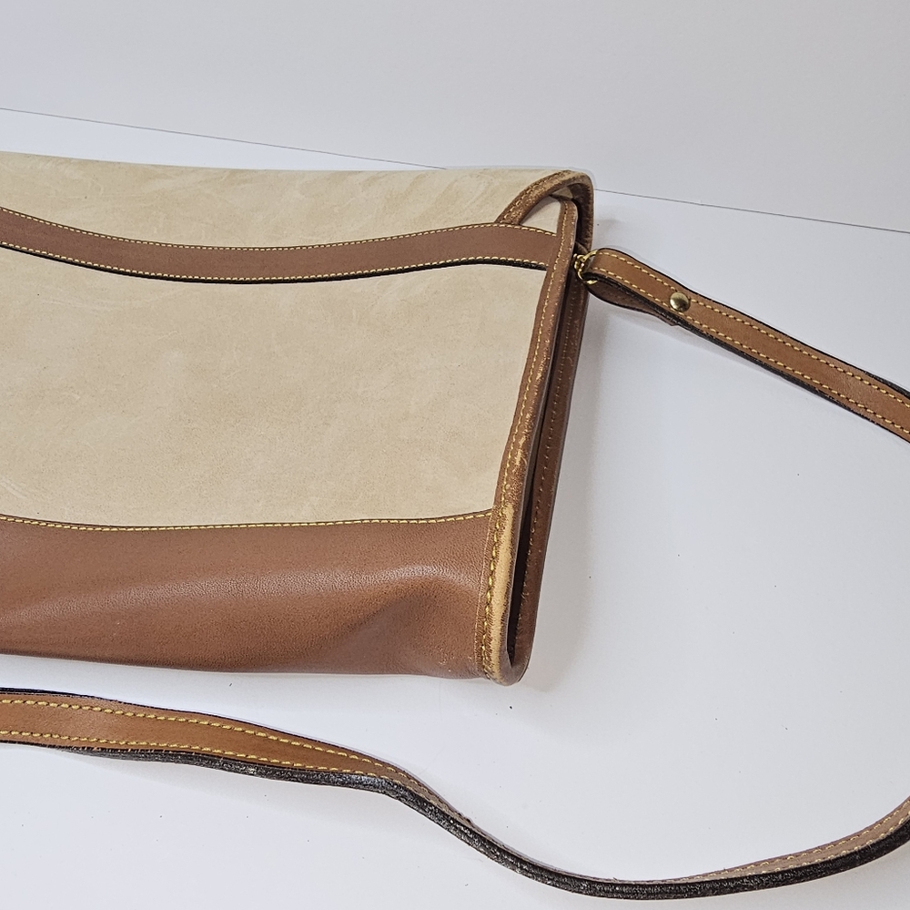 VTG Harness Elegant Tan and Cream Shoulder Bag - Picture 4 of 16